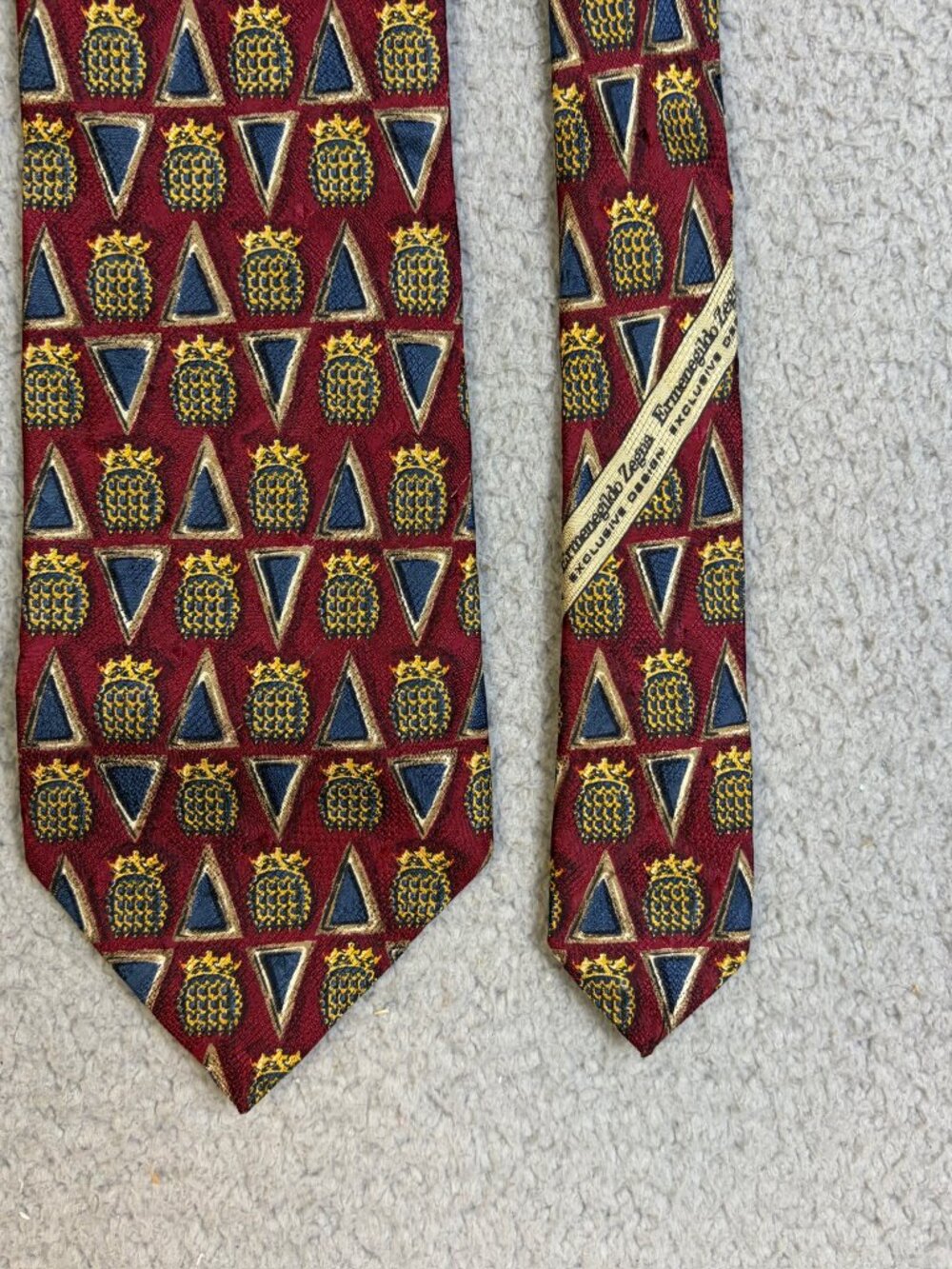 Ermenegildo Zegna Silk Tie Burgandy Business Casual Wedding Dressy Harry Rosen
